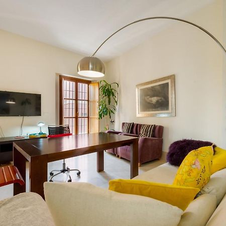 Large And Practic - 3Bd 2Bth- Arenal Appartement Sevilla Buitenkant foto