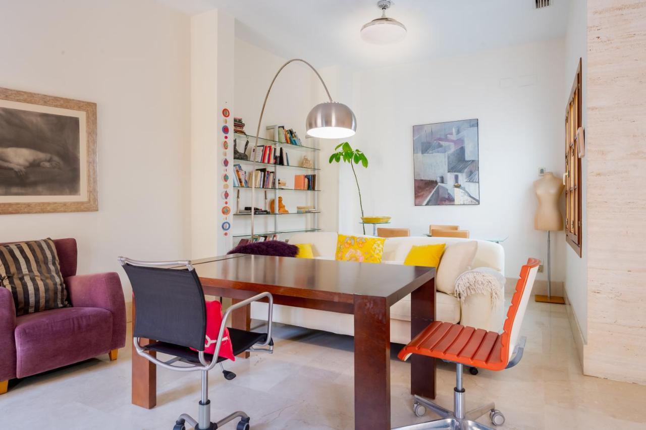 Large And Practic - 3Bd 2Bth- Arenal Appartement Sevilla Buitenkant foto