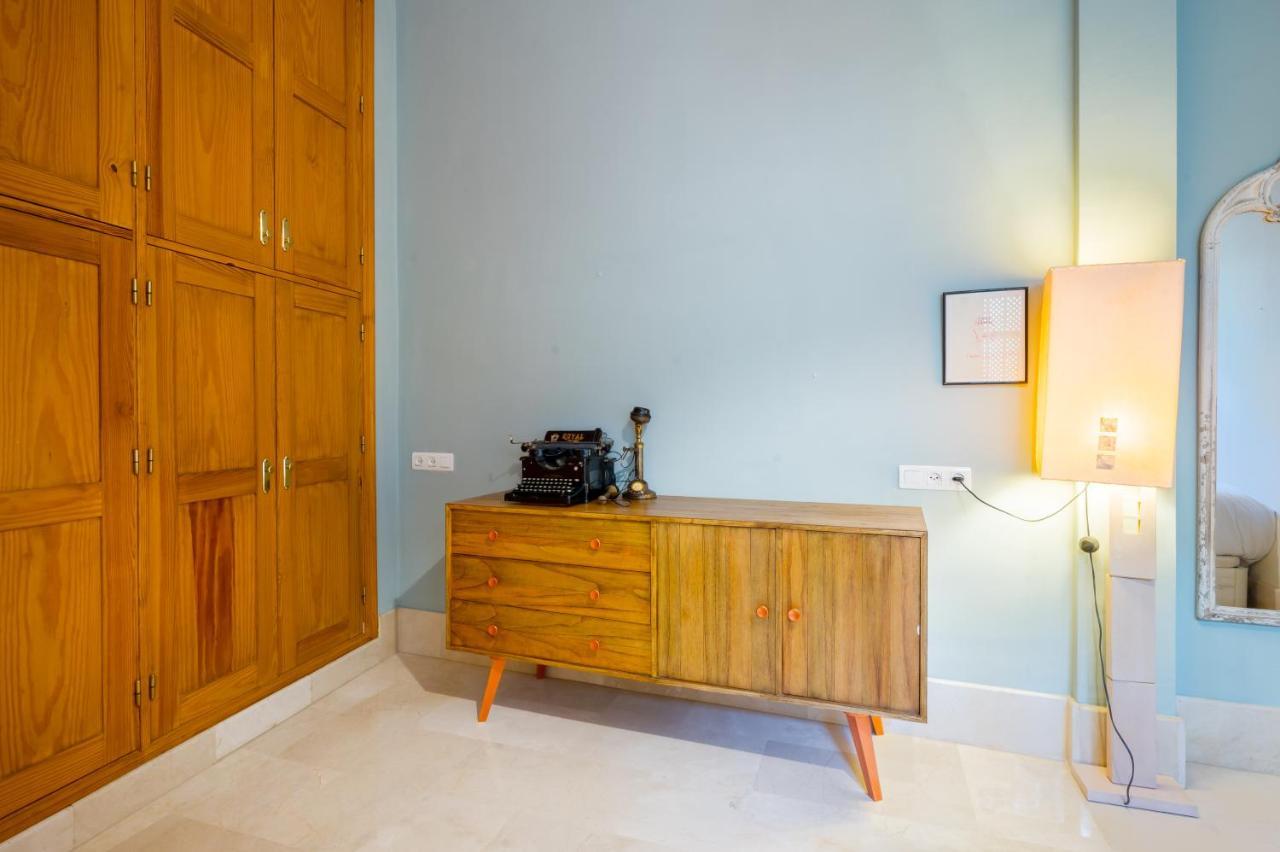 Large And Practic - 3Bd 2Bth- Arenal Appartement Sevilla Buitenkant foto