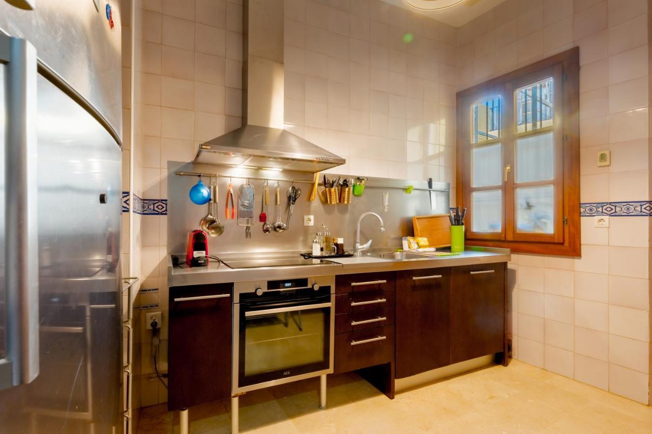 Large And Practic - 3Bd 2Bth- Arenal Appartement Sevilla Buitenkant foto